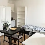 Apartment With 2 Beds In The Centre