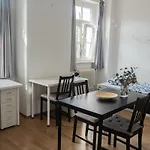 With 2 Beds In The Centre Pressburg