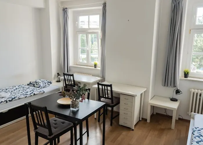 With 2 Beds In The Centre *